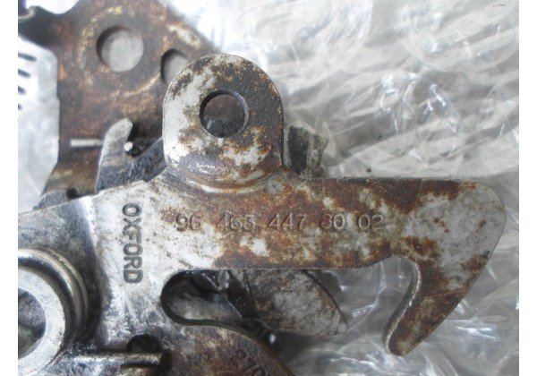 замок капота Peugeot 407,Citroen C5,1.6hdi,9646344780